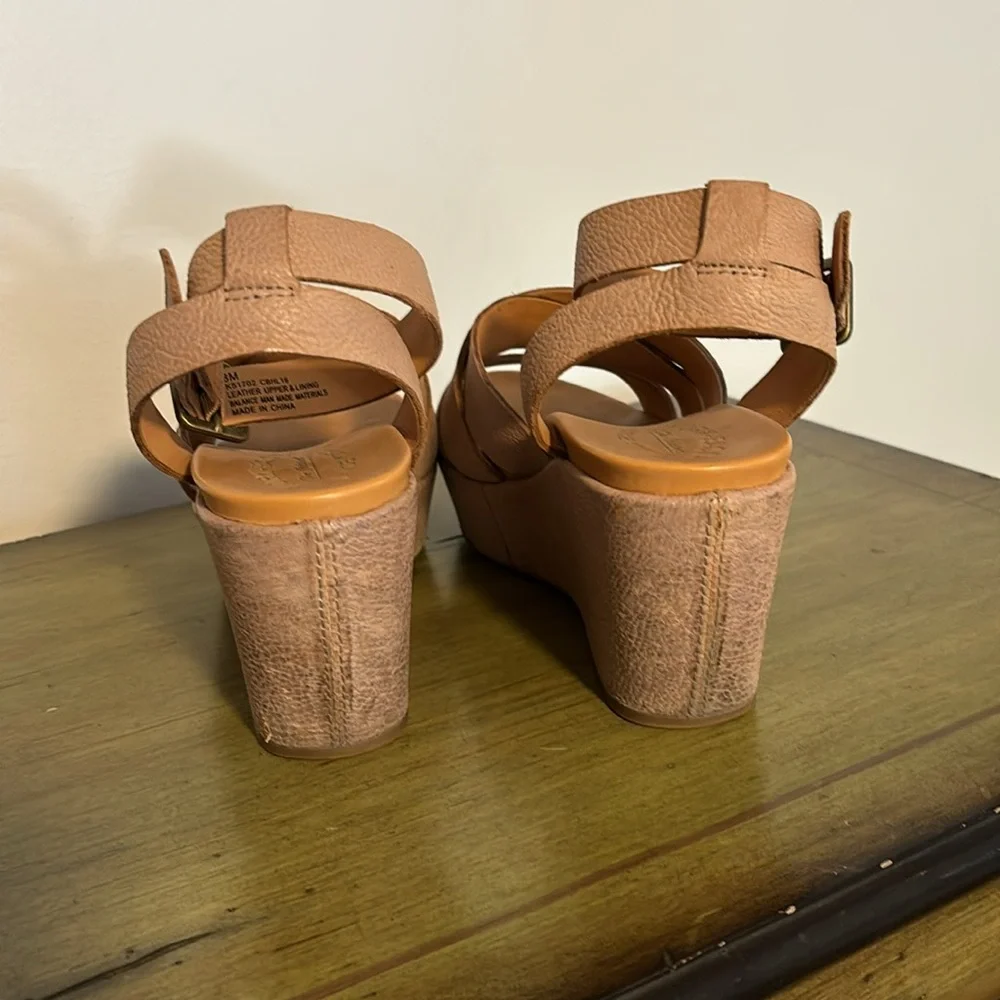 Kork-Ease reposhing this